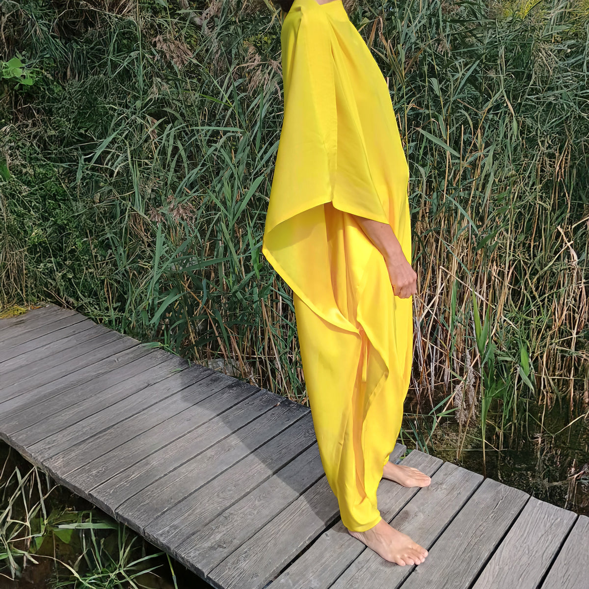 The Brilliant Dress "Ensemble" – Kleid mit Hose aus edler Seide